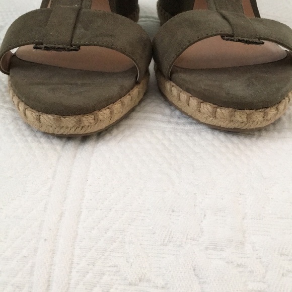 Merona Wedge Shoes - Picture 4 of 4